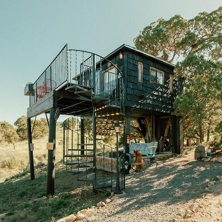 Ashley'S Treehouse At El Mistico Ranch Vila Nogal Exterior foto